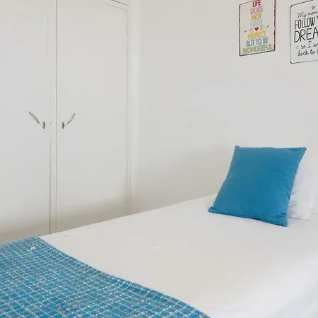 Mouraria House And Quiet With A Balcony Appartement Lissabon