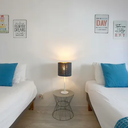 Apartment Mouraria House And Quiet With A Balcony *