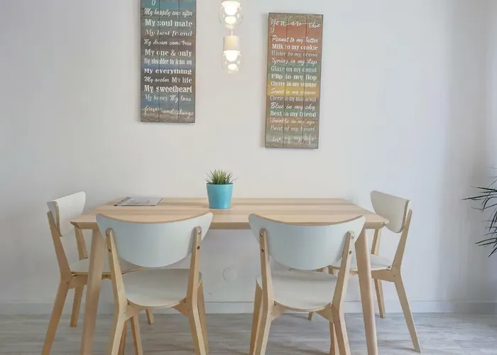 Mouraria House And Quiet With A Balcony *