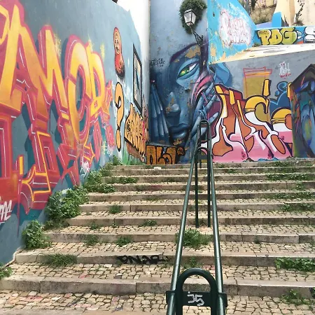 Mouraria House And Quiet With A Balcony Appartamento