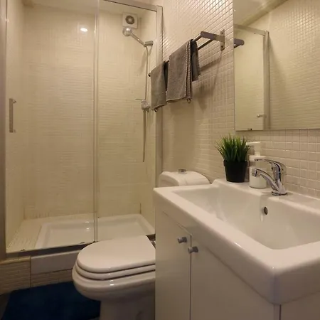 Mouraria House And Quiet With A Balcony Апартаменты